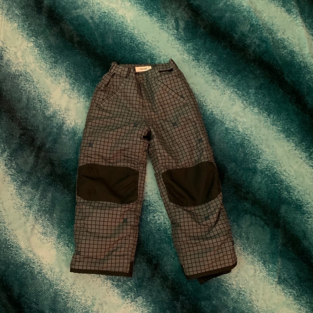 CHEROKEE YOUTH SNOW PANTS +gloves!